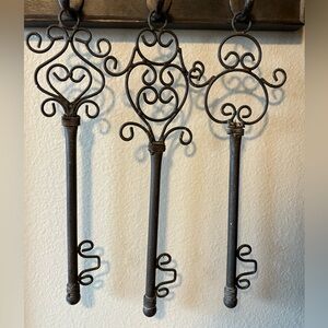 Elegant Wrought Iron Wall Decor. 3 decorative keys.